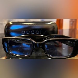Rare authentic Gucci GG 
2409/NS 807 Black/Blue
49mm vintage sunglasses